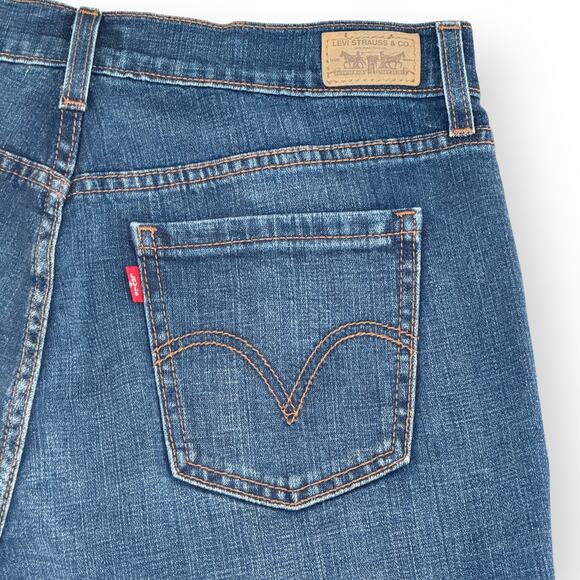 Levi’s 515 Denim Shorts Womens Size 6 Medium Wash Stretch 5" Inseam Preppy Y2K - Picture 5 of 9